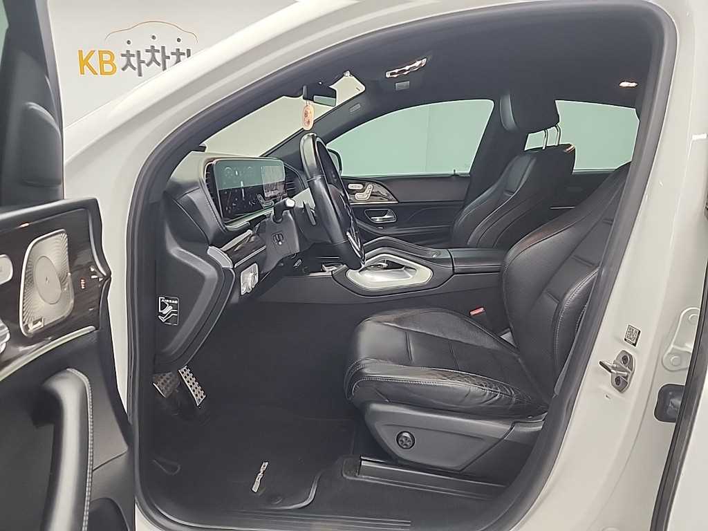 Mercedes Benz GLE Class - Vista 11