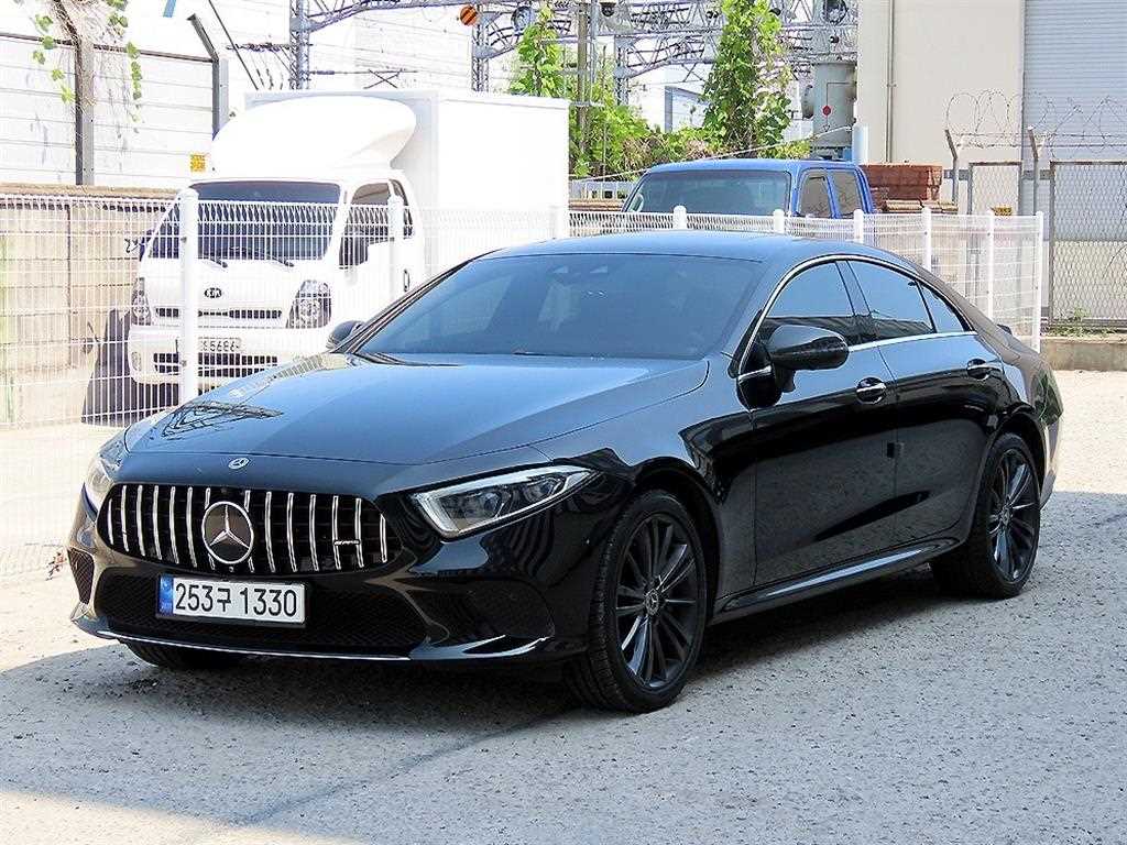 Mercedes Benz CLS Class - Vista 3