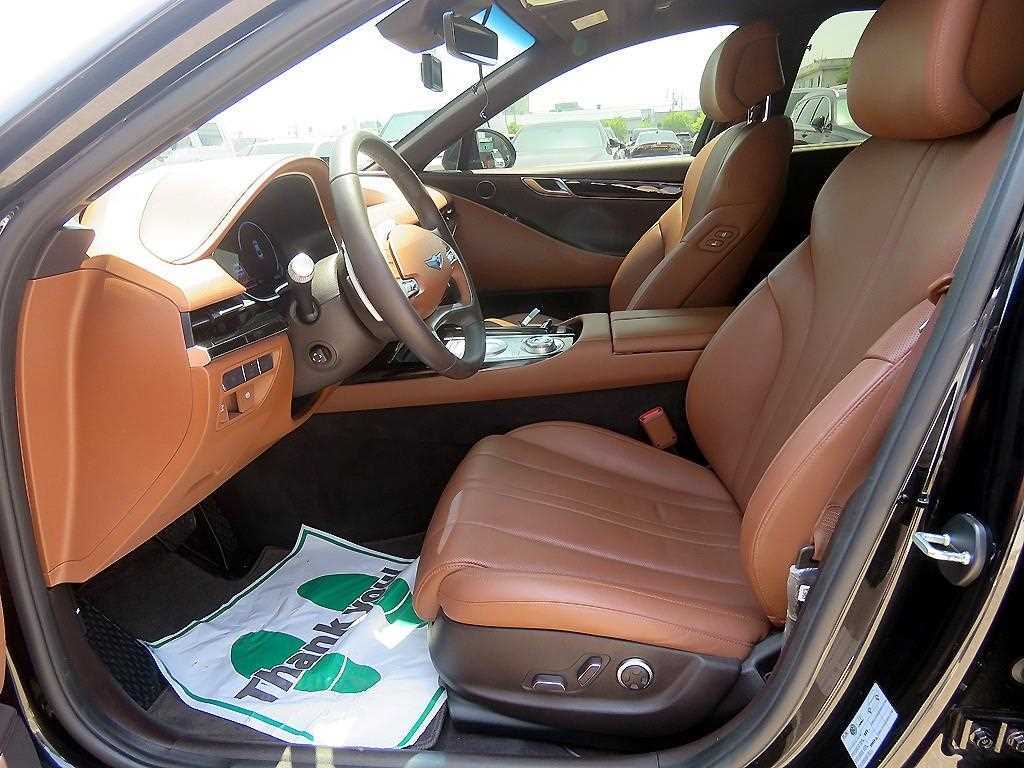Genesis G80 - Vista 6
