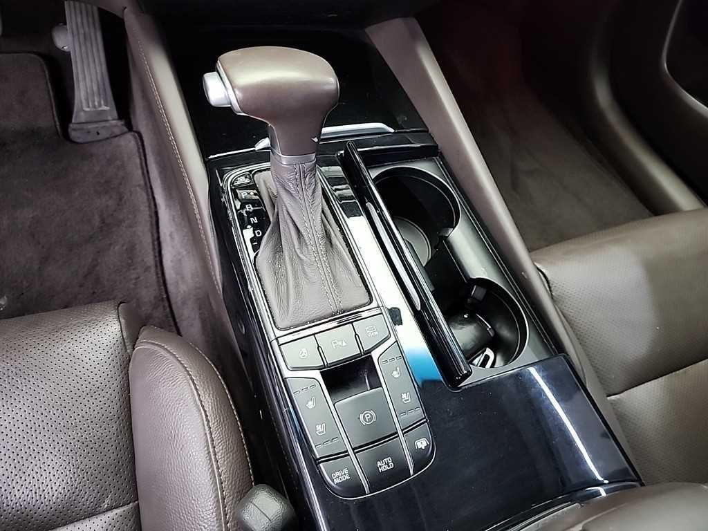 KIA K7 - Vista 8