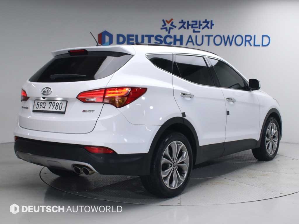 HYUNDAI Santa Fe - Vista 2