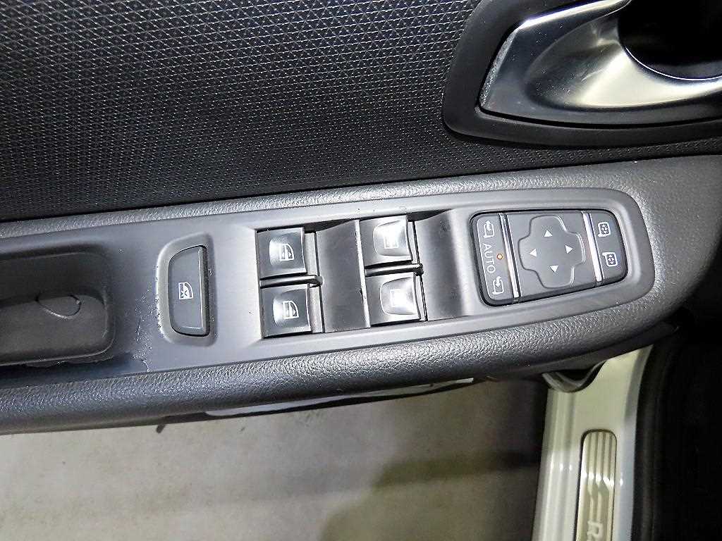 SAMSUNG Clio 2019 Blanco - Importación desde Corea - HF Imports Iquique - Foto 13