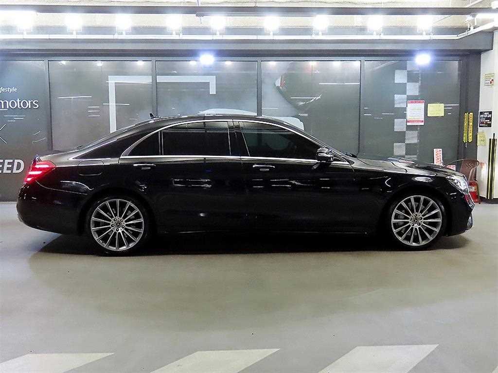 Mercedes Benz S Class - Vista 3