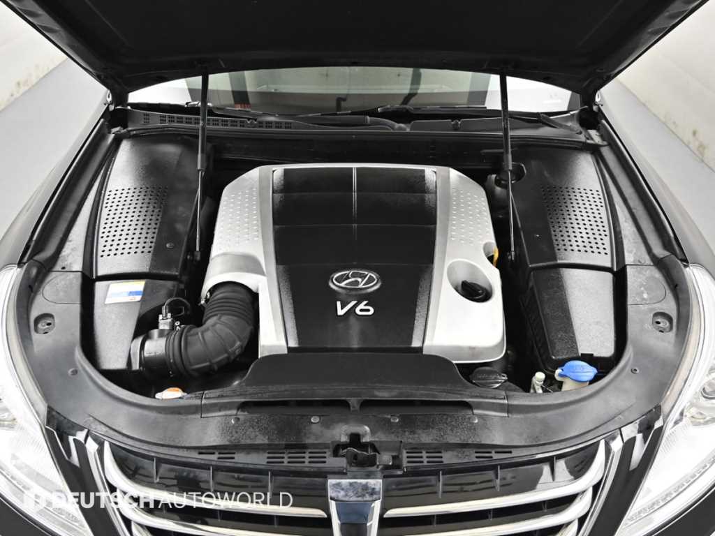 HYUNDAI Equus - Vista 6