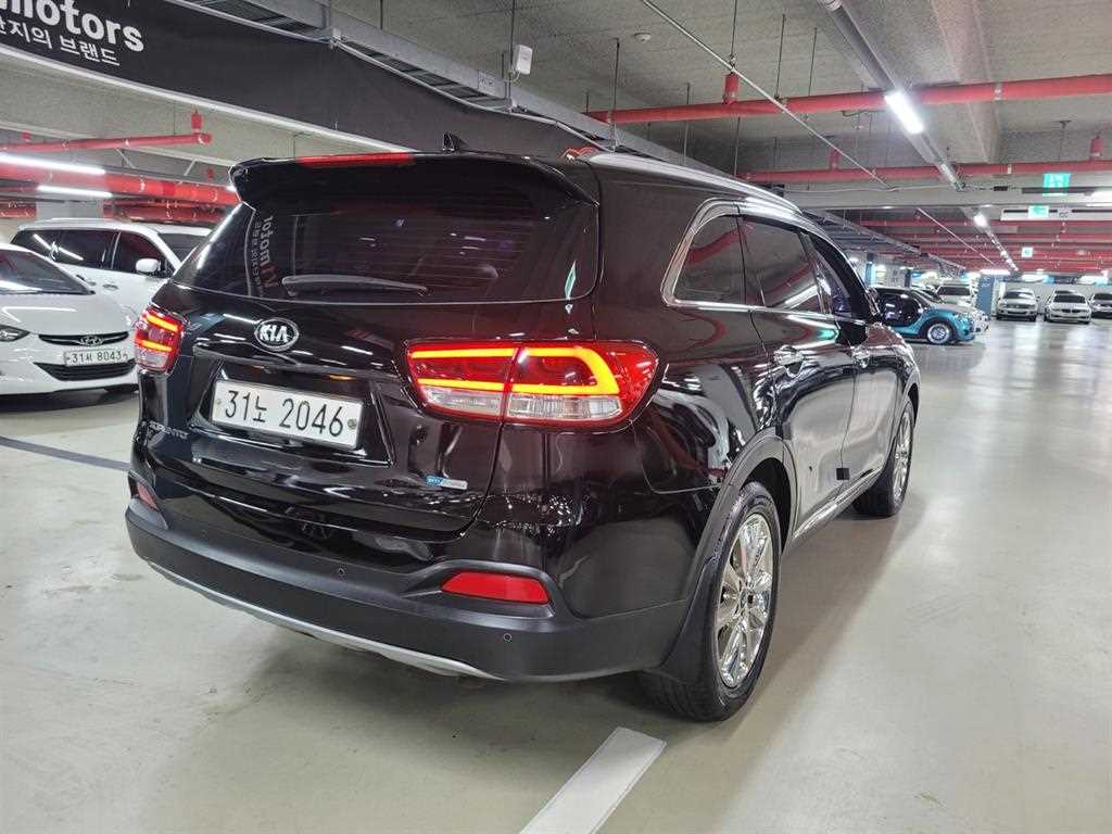 KIA Sorento - Vista 4
