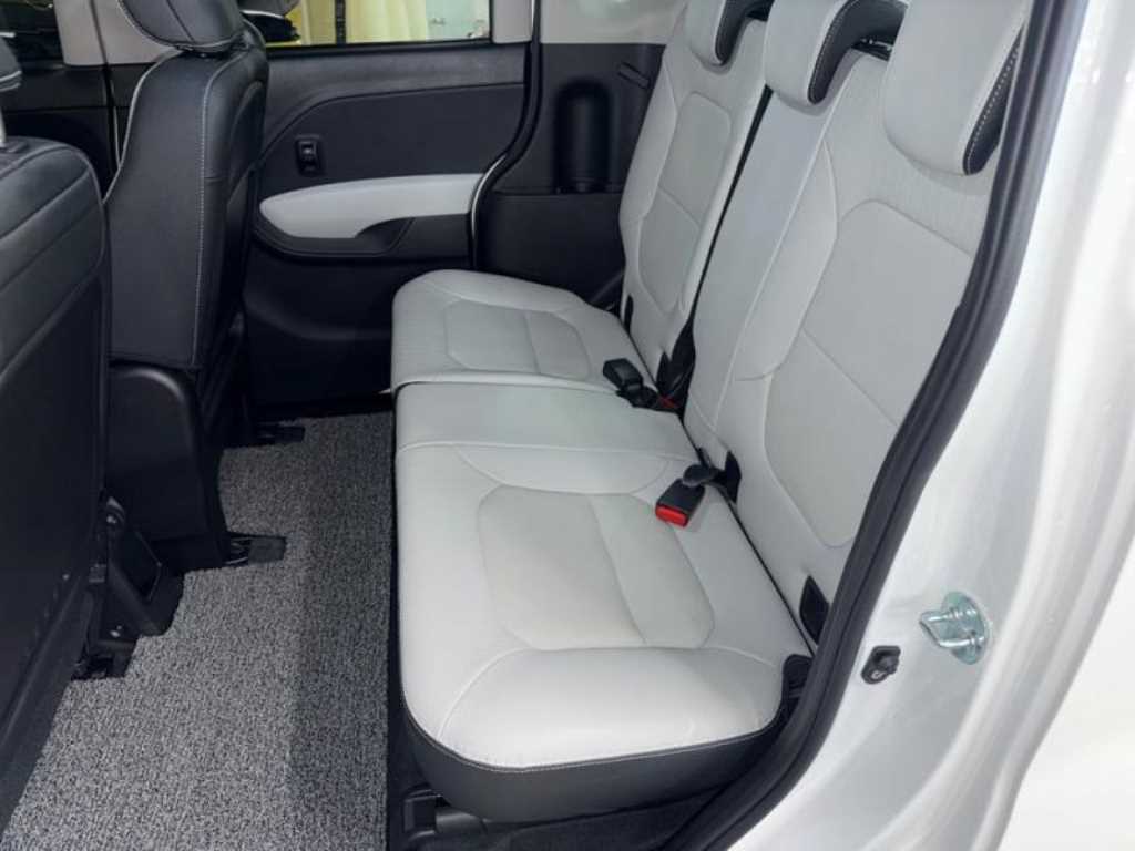 KIA Ray - Vista 7