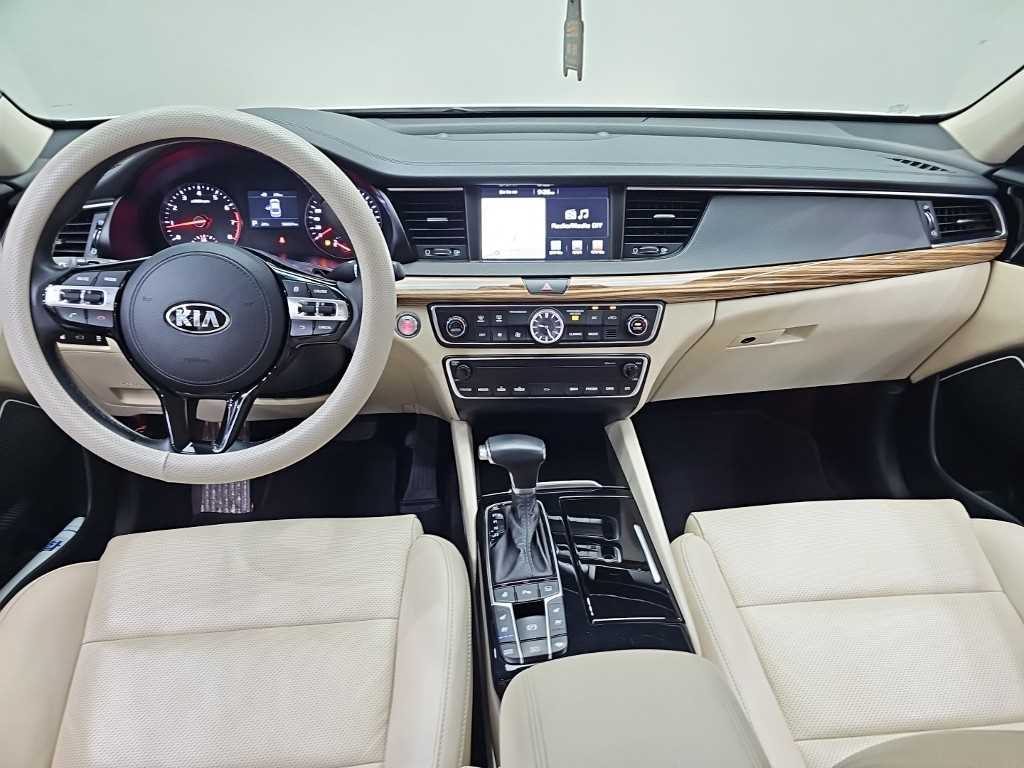 KIA K7 - Vista 7