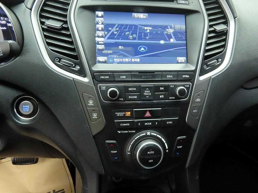HYUNDAI Santa Fe - Vista 9