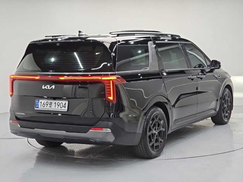 KIA Carnival - Vista 4