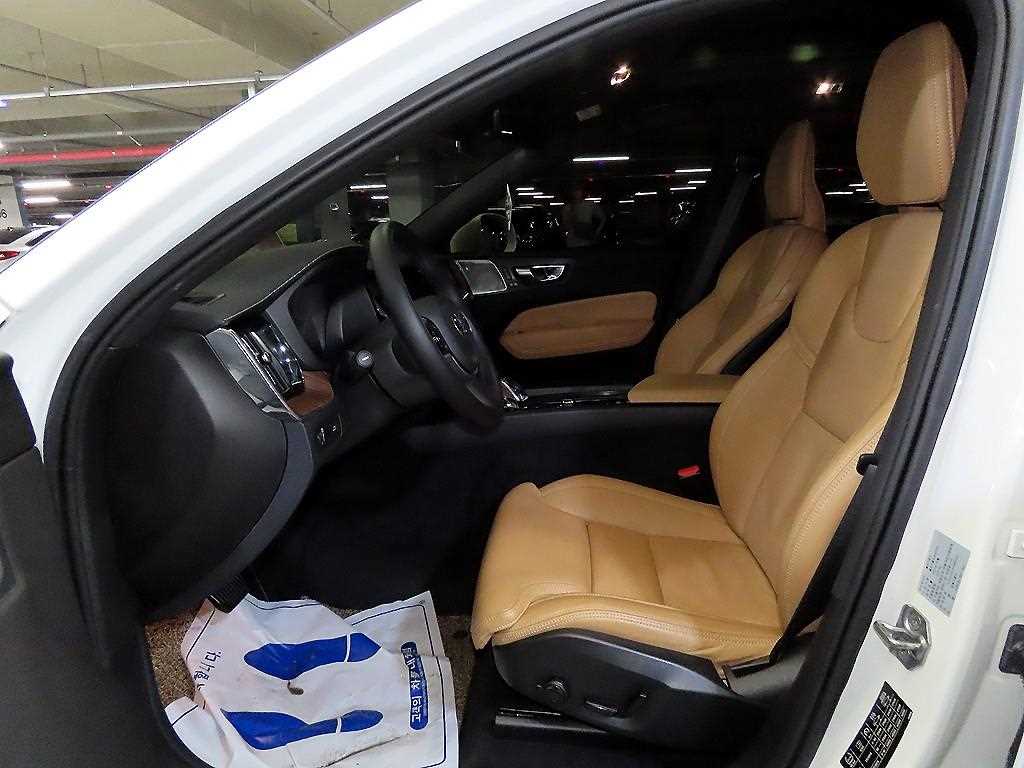 Volvo XC60 - Vista 6