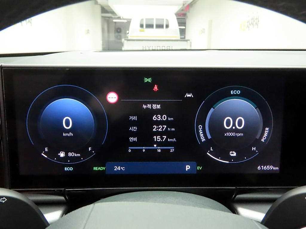 HYUNDAI Grandeur - Vista 5