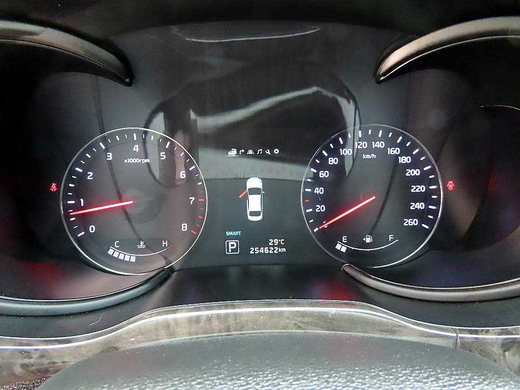 KIA K9 - Vista 9