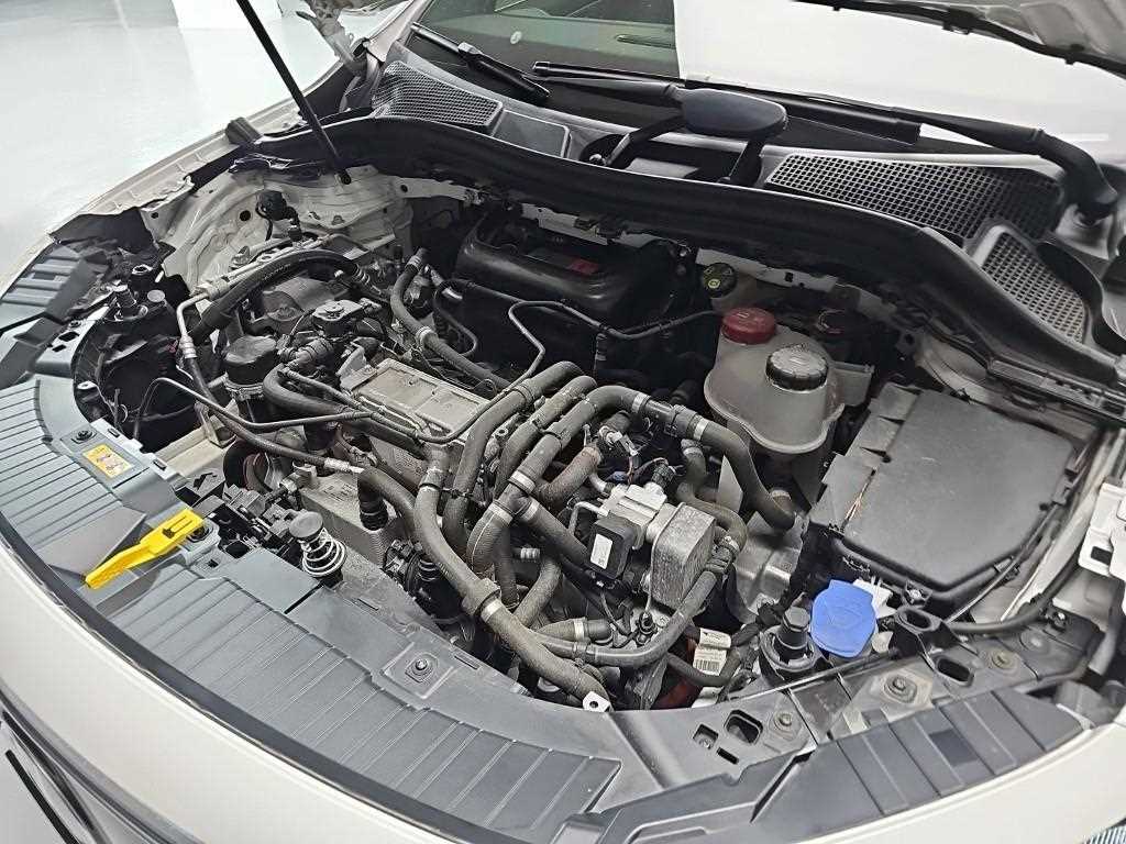 Mercedes Benz EQA - Vista 5