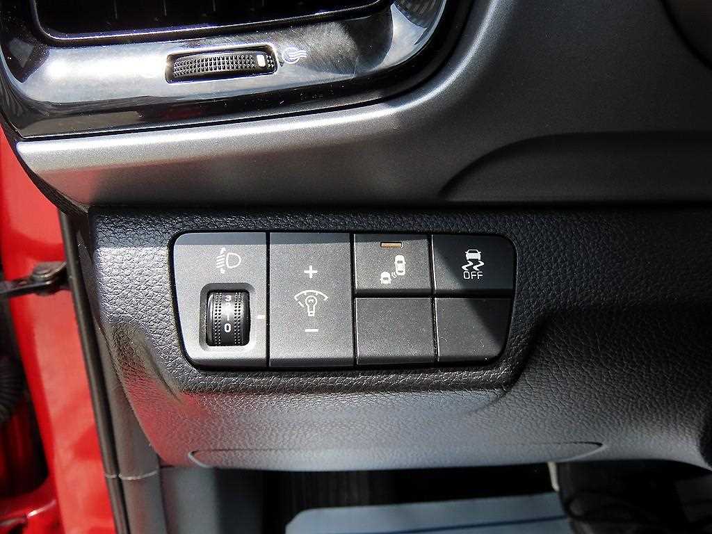 KIA Stonic - Vista 12