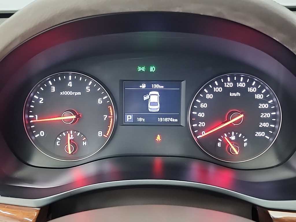KIA K7 - Vista 6