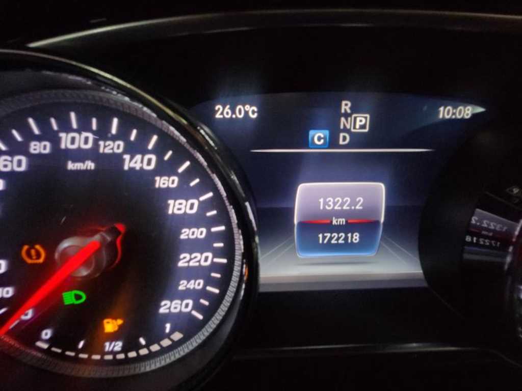 Mercedes Benz E class - Vista 7