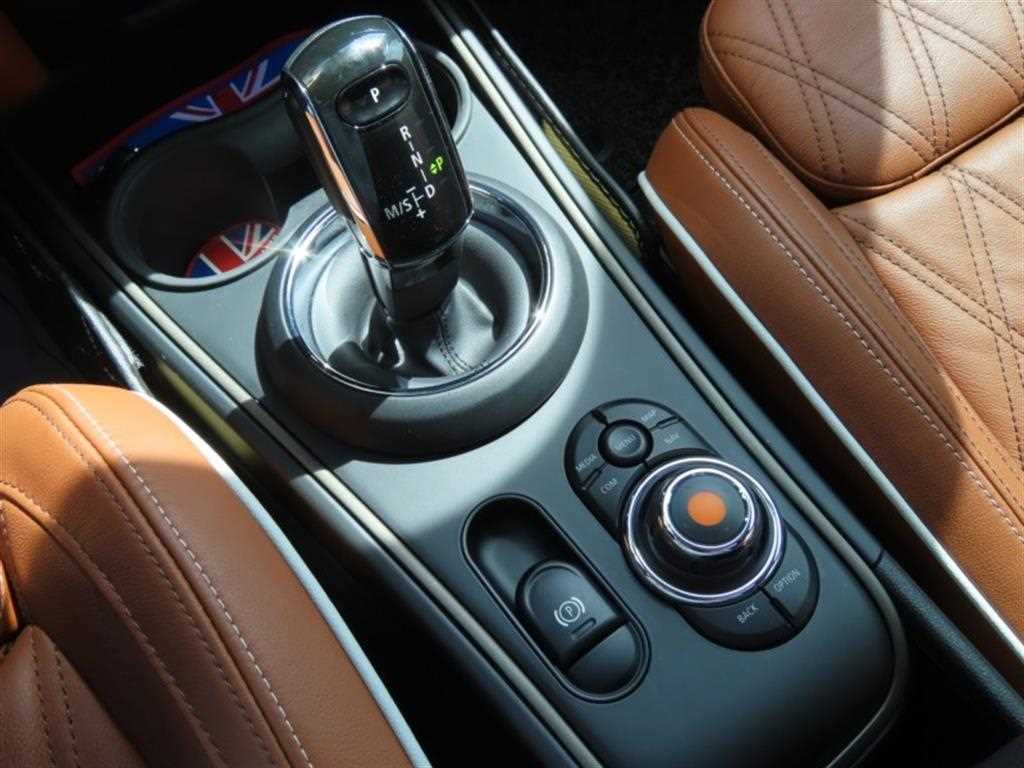Mini Countryman - Vista 6