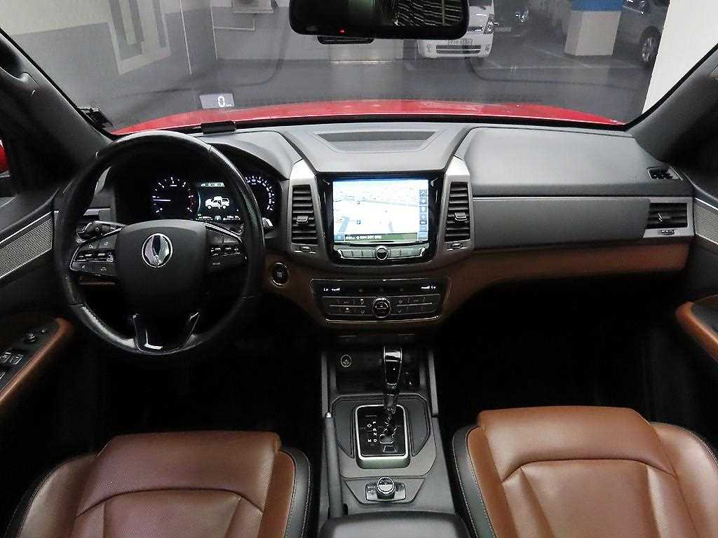 Ssangyong Rexton - Vista 8
