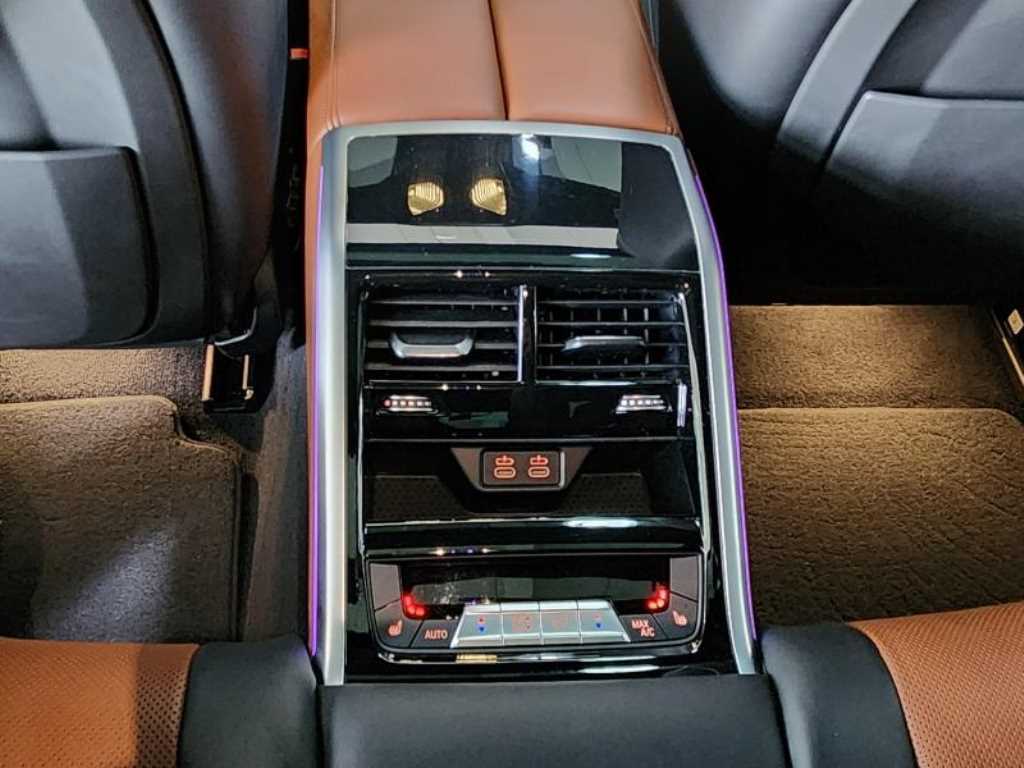 BMW 8 Series 2023 - Importación desde Corea - HF Imports Iquique - Foto 16