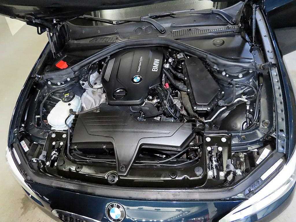 BMW 1 series 2016 Azul - Importación desde Corea - HF Imports Iquique - Foto 18