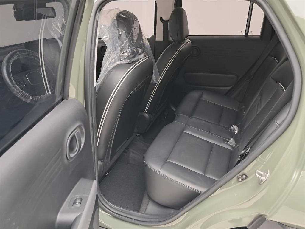 HYUNDAI Casper - Vista 12