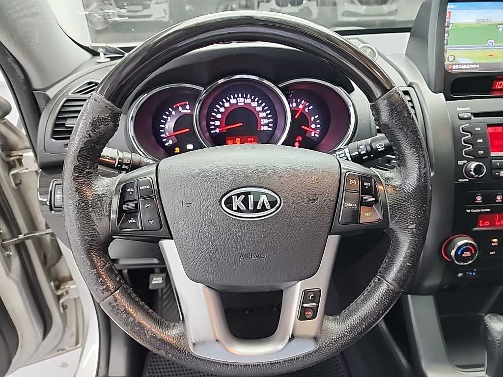 KIA Sorento - Vista 9