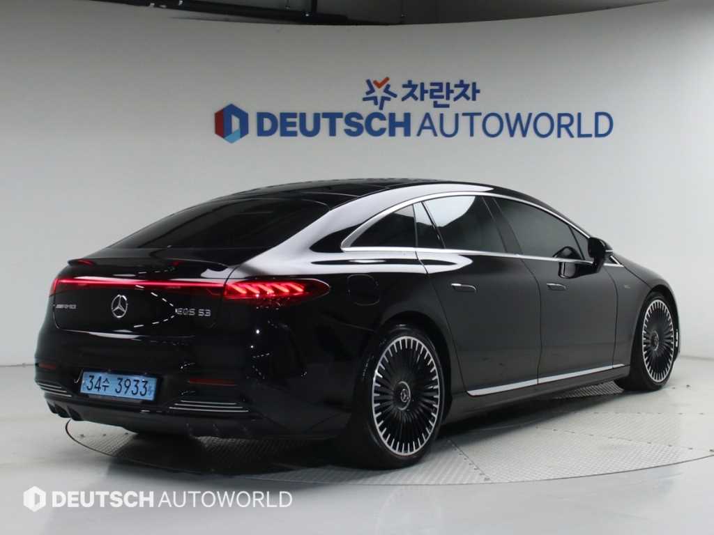 Mercedes Benz EQS - Vista 2