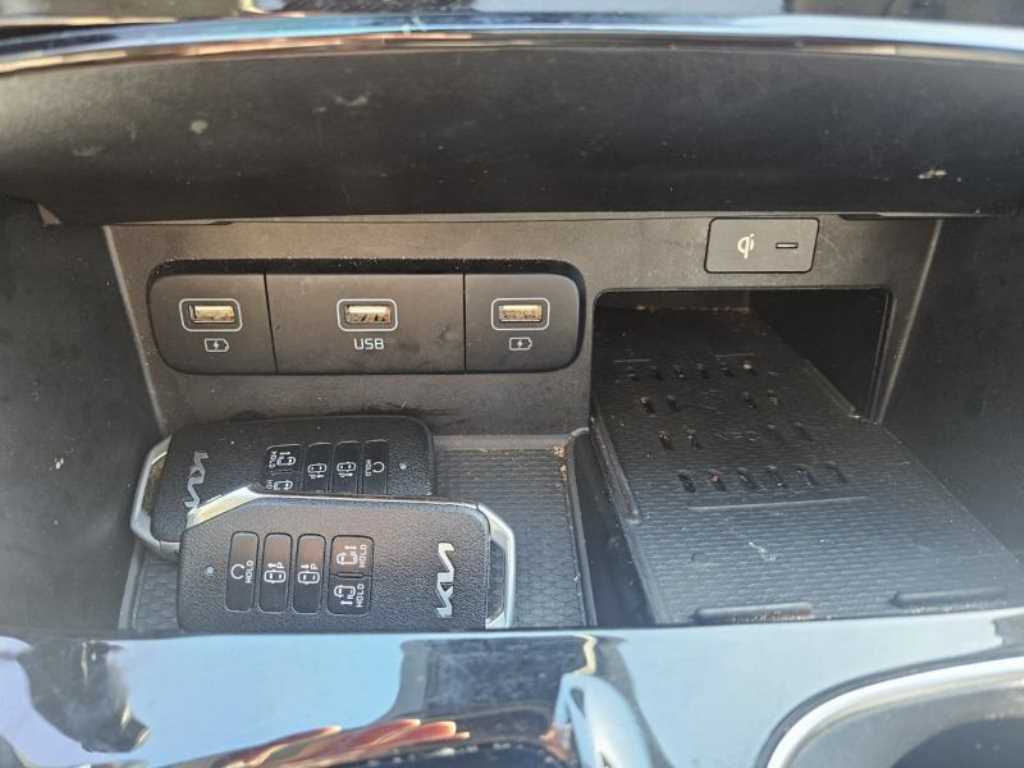 KIA Carnival 2023 Blanco - Importación desde Corea - HF Imports Iquique - Foto 13