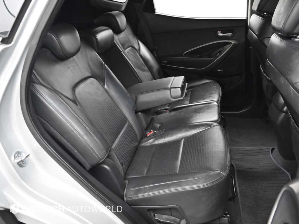HYUNDAI Santa Fe - Vista 12