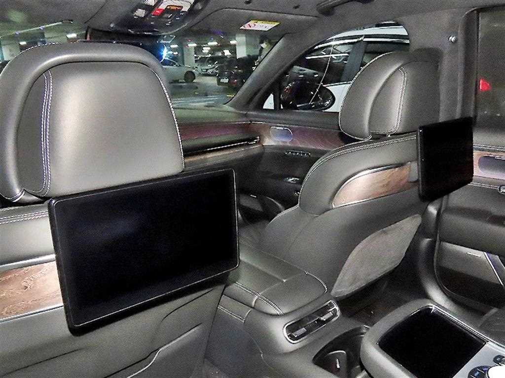 Genesis G90 2024 Negro - Importación desde Corea - HF Imports Iquique - Foto 15