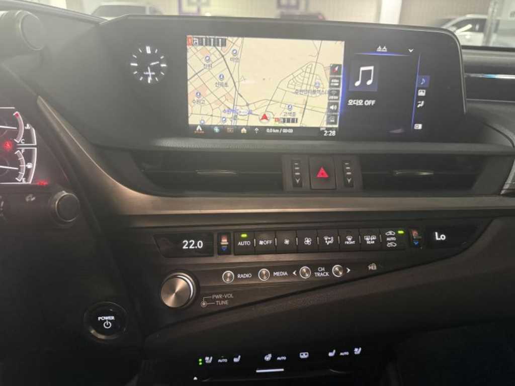 Lexus ES - Vista 12