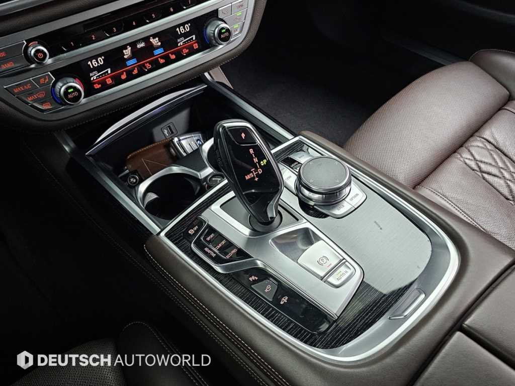 BMW 7 Series 2018 Negro - Importación desde Corea - HF Imports Iquique - Foto 18