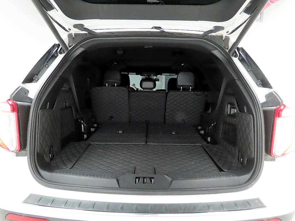 Ford Explorer - Vista 5