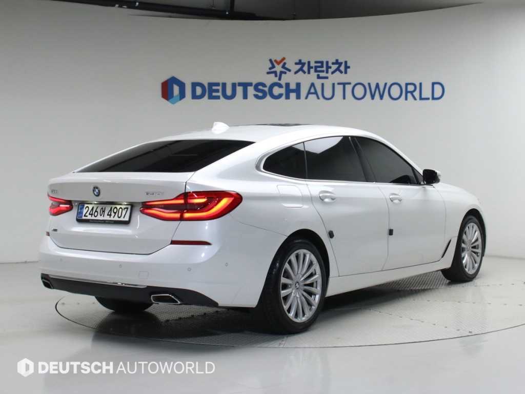 BMW Gran Turismo - Vista 2