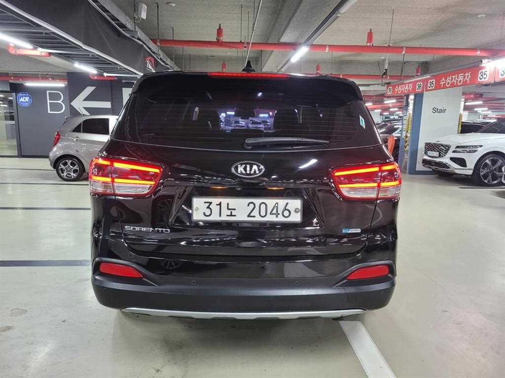KIA Sorento - Vista 3