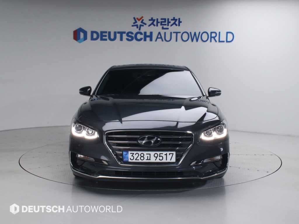 HYUNDAI Grandeur - Vista 3
