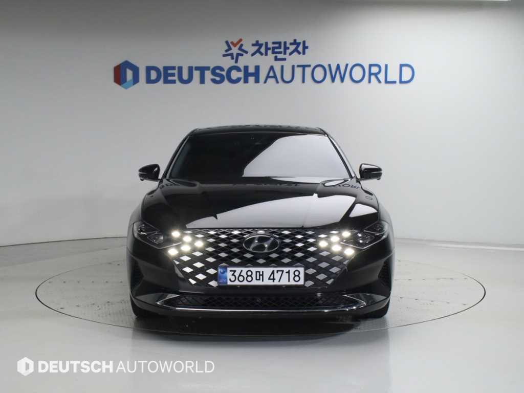 HYUNDAI Grandeur - Vista 2