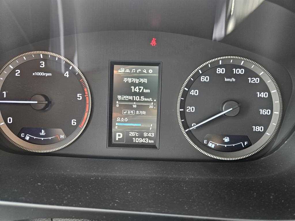 HYUNDAI Solati - Vista 5