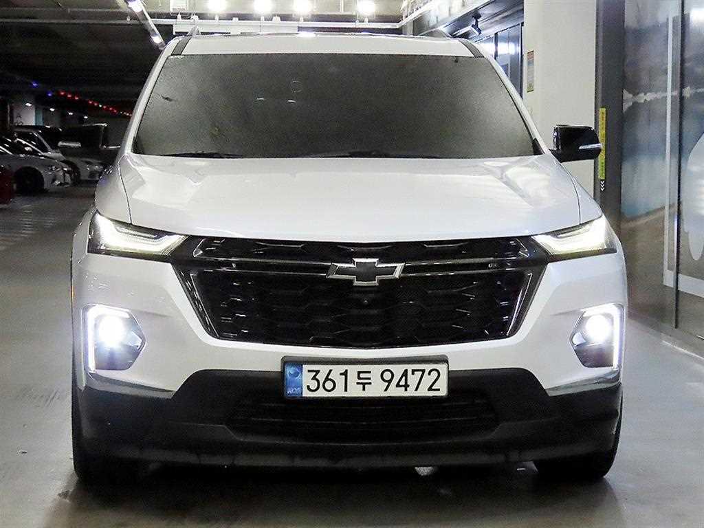 Chevrolet Travers - Vista 2