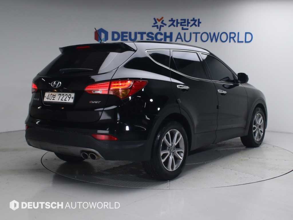HYUNDAI Santa Fe - Vista 2