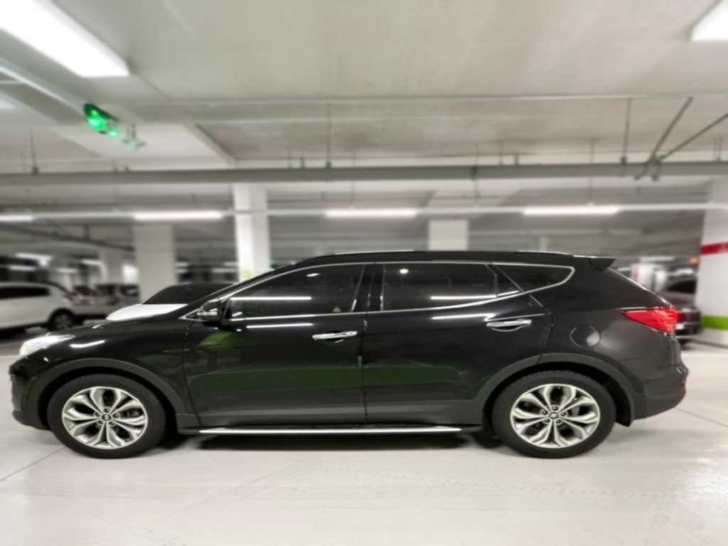HYUNDAI Santa Fe - Vista 3