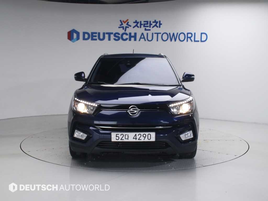 Ssangyong Tivoli - Vista 3