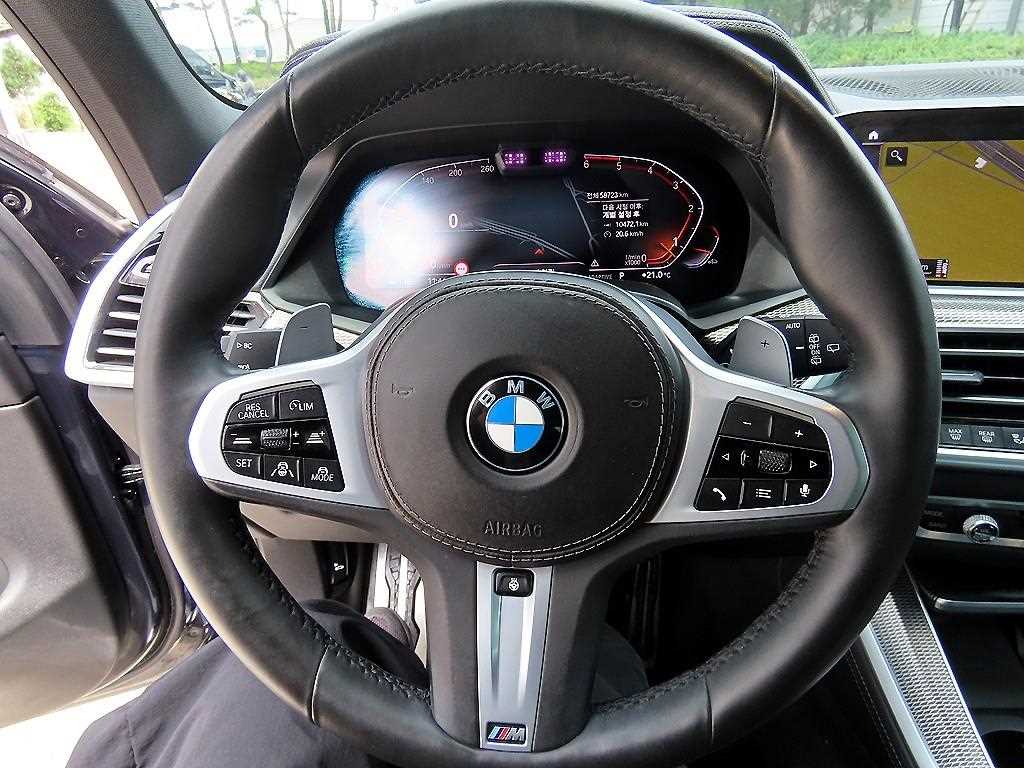 BMW X5 - Vista 8