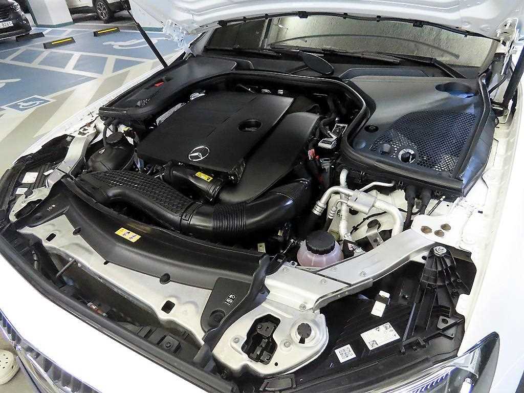Mercedes Benz E class 2021 Blanco - Importación desde Corea - HF Imports Iquique - Foto 19