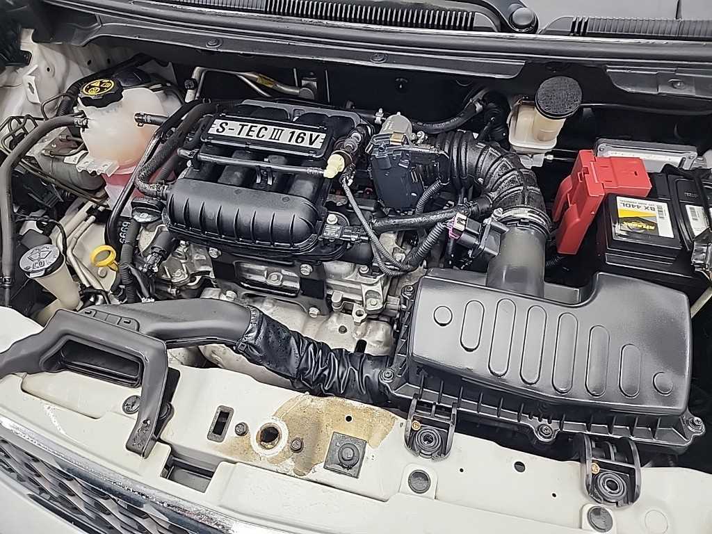 Chevrolet Spark - Vista 5