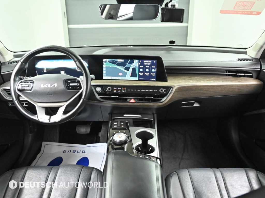 KIA K8 - Vista 7