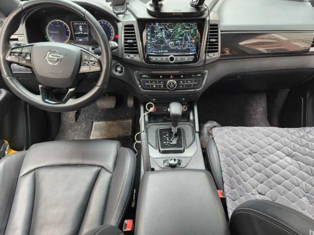 Ssangyong Rexton - Vista 3