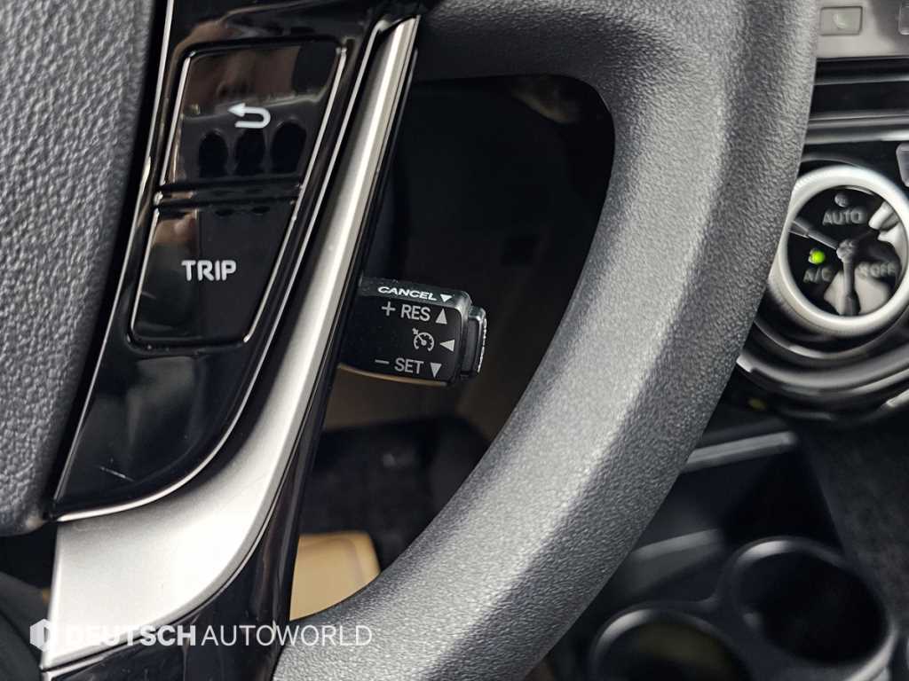 Toyota Prius 2018 Plateado - Importación desde Corea - HF Imports Iquique - Foto 16