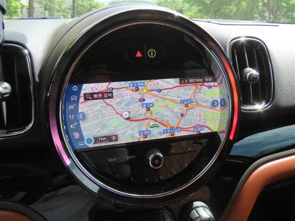 Mini Countryman - Vista 8