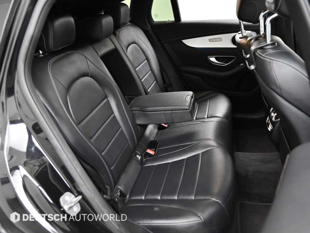 Mercedes Benz EQC - Vista 12